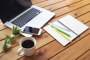 ノートパソコンのWiFi接続方法・ネットを使うのに必要なものを解説【Windows/Mac】