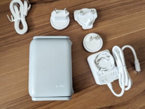 GL-MT3000レビュー！話題のトラベルルーターを出張先ホテルで使ってみた。