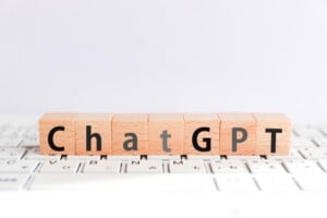 ChatGPT(チャットGPT)の回数制限は？無料と有料版で違う？1時間制限を解除するには？