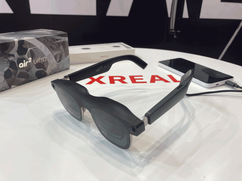 XREAL Air 2 Ultra