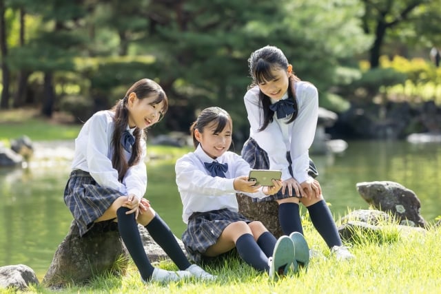 スマホ 中学生