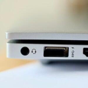 USBポートを無効にするメリットは?無効化・有効化の方法も紹介【Windows】