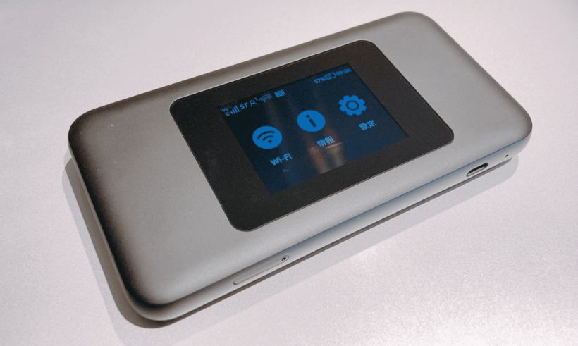 Speed Wi-Fi DOCK 5G 01 未使用（ホームルーターとモバイルルーターの 