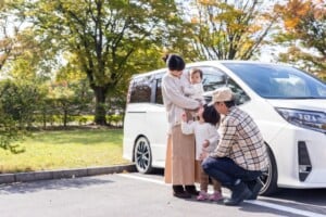 大阪万博は車で行ける？駐車場料金は7,500円!?