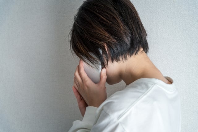 電話 女性