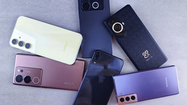 様々なスマートフォン