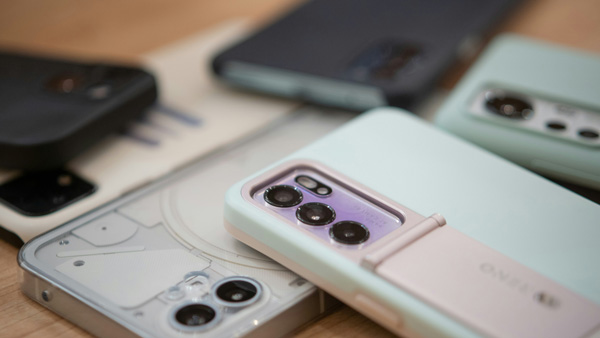 スマートフォンがたくさん