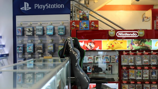 PlayStation Nintendo ディスプレイ