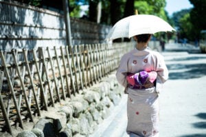 日傘の選び方完全ガイド：紫外線と暑さから一年中肌を守る！人気ブランド・機能・寿命を徹底解説
