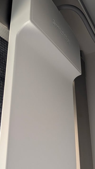 SwitchBotブラインドポール ソーラーパネル設置