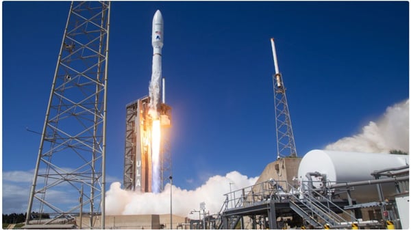 Amazon Project Kuiper 衛星打ち上げ