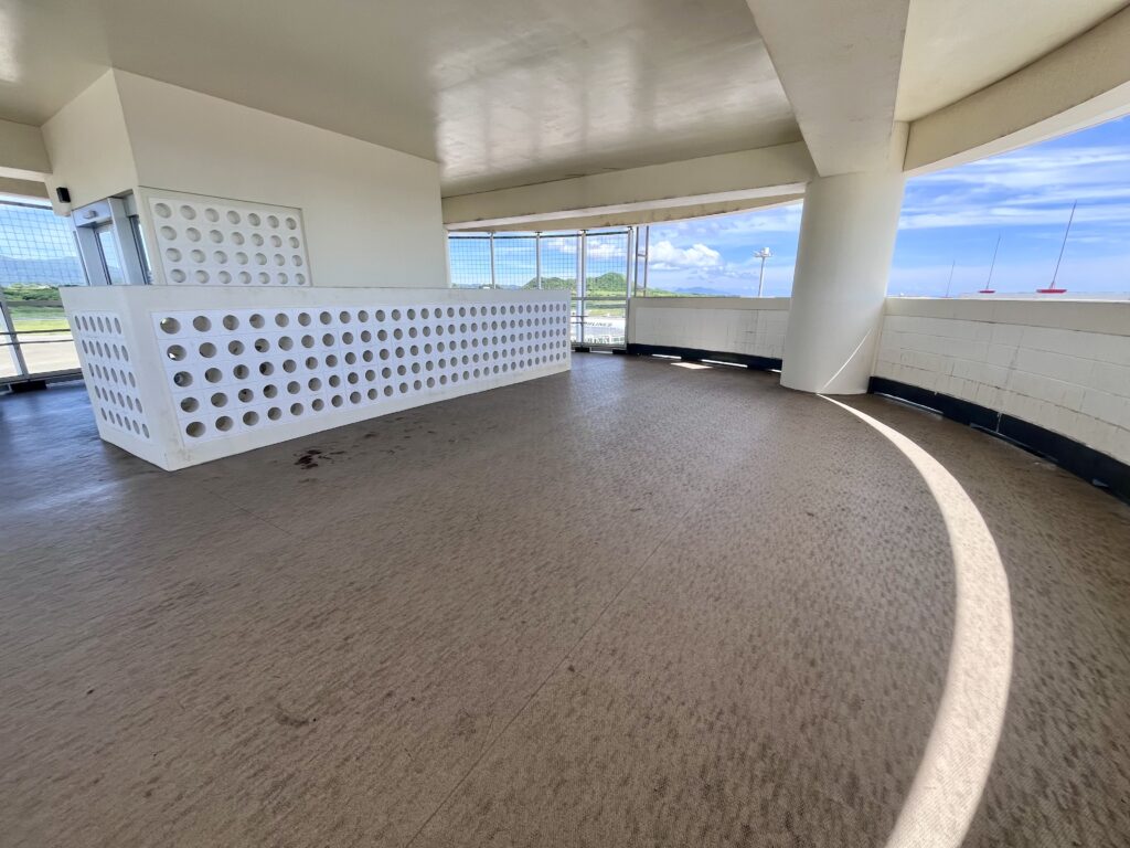 南ぬ島石垣空港 新石垣空港 展望デッキ new ishigaki airport observation deck