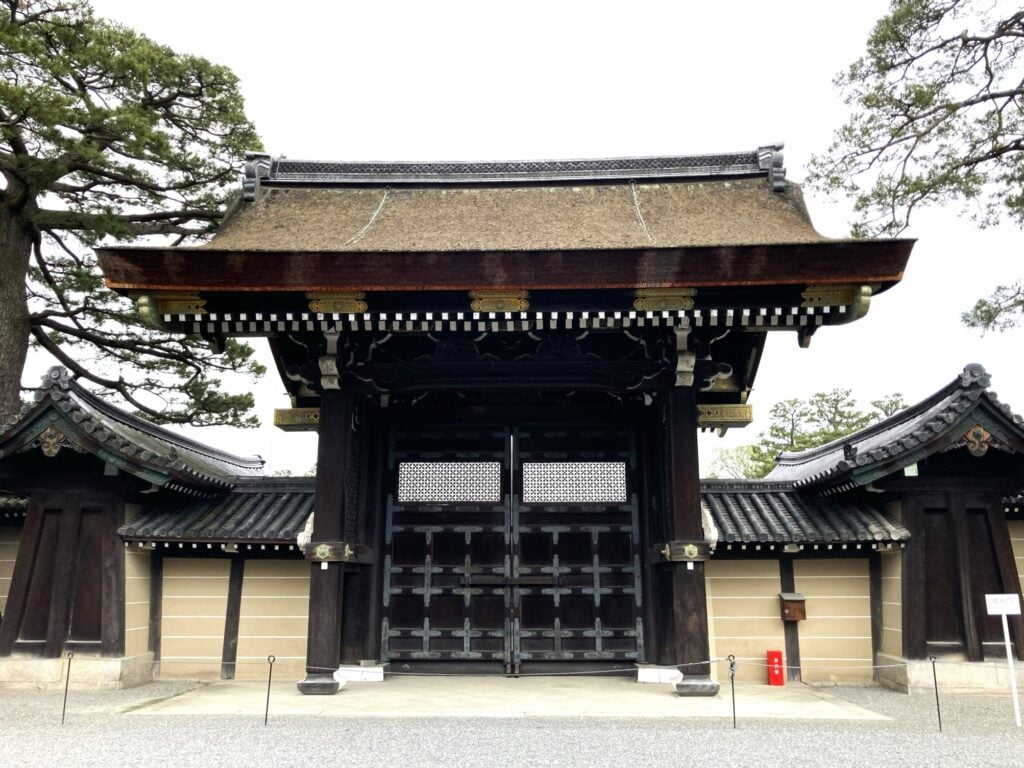 Kyoto Imperial Palace 교토 고쇼 의추문